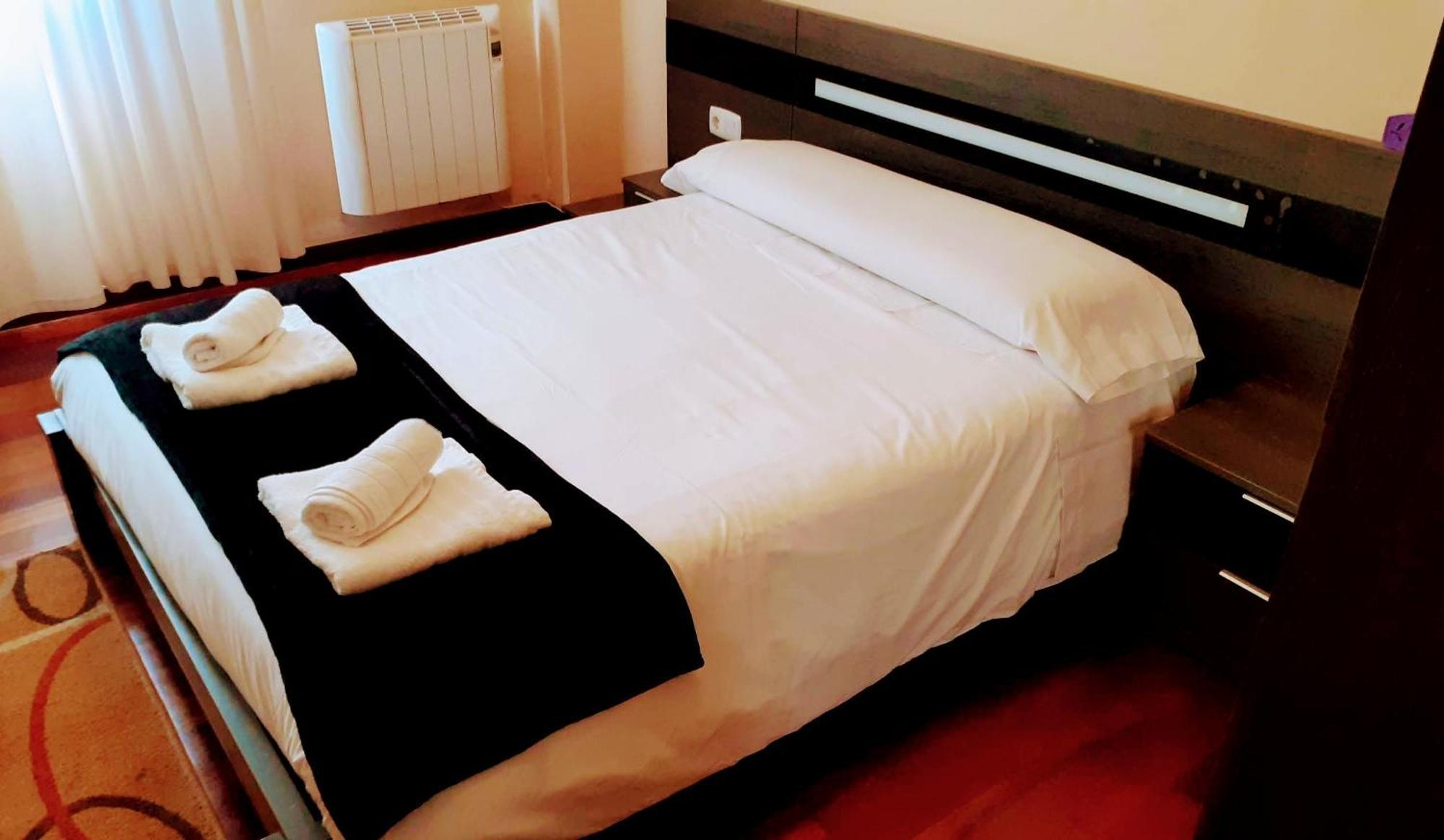 L&L Livin & Live Apartment อาร์ซูอา ภายนอก รูปภาพ